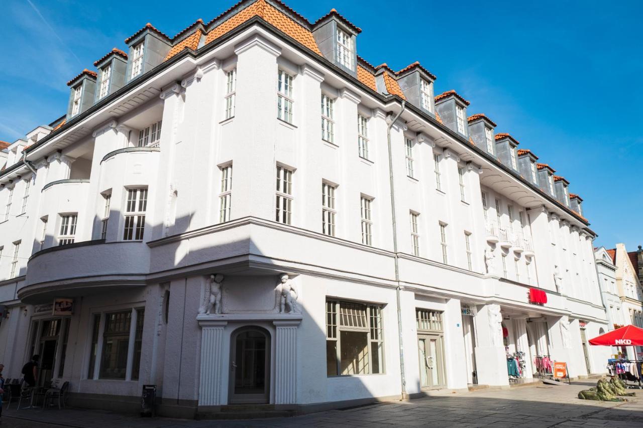 Sweet Dream Hostel & Pension - Self Check-In กึสโทรว์ ภายนอก รูปภาพ