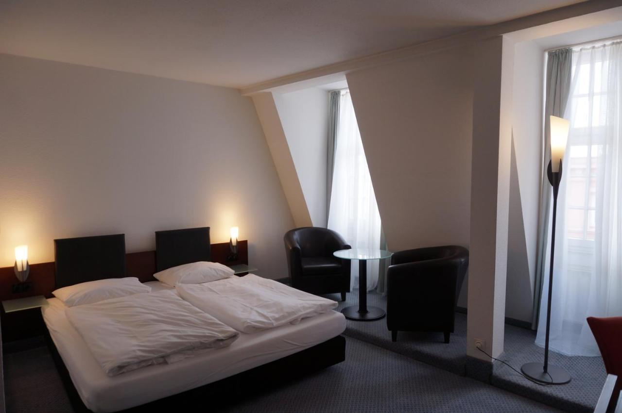 Sweet Dream Hostel & Pension - Self Check-In กึสโทรว์ ภายนอก รูปภาพ